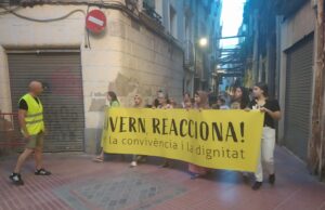 Més de 200 persones demanen polítiques socials a l’Ajuntament per combatre la inseguretat