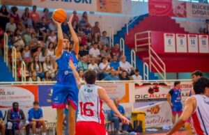 El CB Valls s’imposa al CBT en un partit trepidant