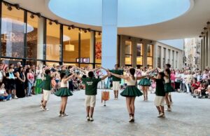 Descobrim la colla sardanista infantil Ocells del Bosc