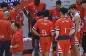 Un triple a dos segons del final condemna el CB Valls